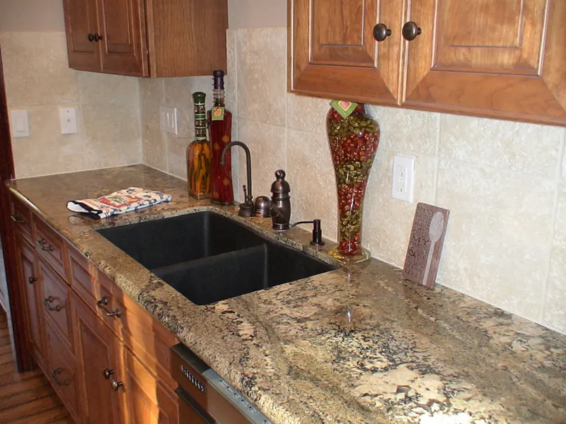 Shingle House Plan Kitchen Photo 07 - Harrisburg Lake Craftsman Home 011D-0043 - Search House Plans and More