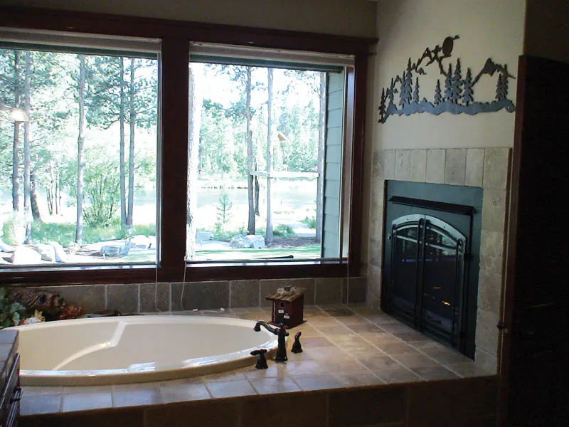 Shingle House Plan Master Bathroom Photo 02 - Harrisburg Lake Craftsman Home 011D-0043 - Search House Plans and More