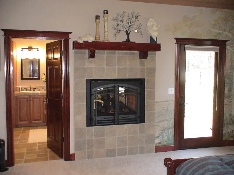 Shingle House Plan Master Bedroom Photo 02 - Harrisburg Lake Craftsman Home 011D-0043 - Search House Plans and More