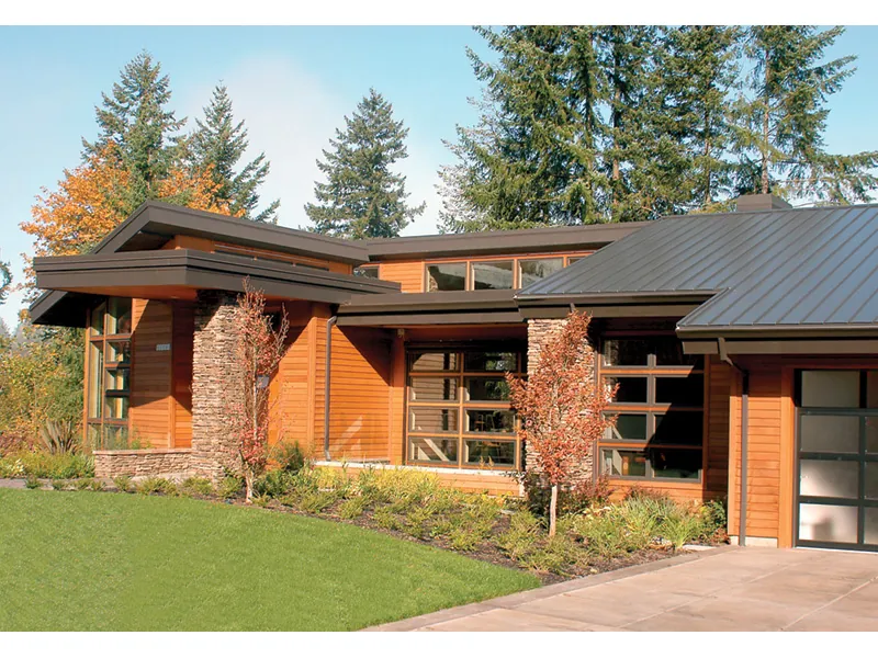 Ranch House Plan Side View Photo 02 - Castlerock Manor Luxury Home 011S-0018 - Search House Plans and More