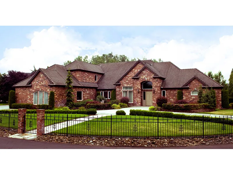 Traditional House Plan Front of Home - 011S-0076 - Shop House Plans and More
