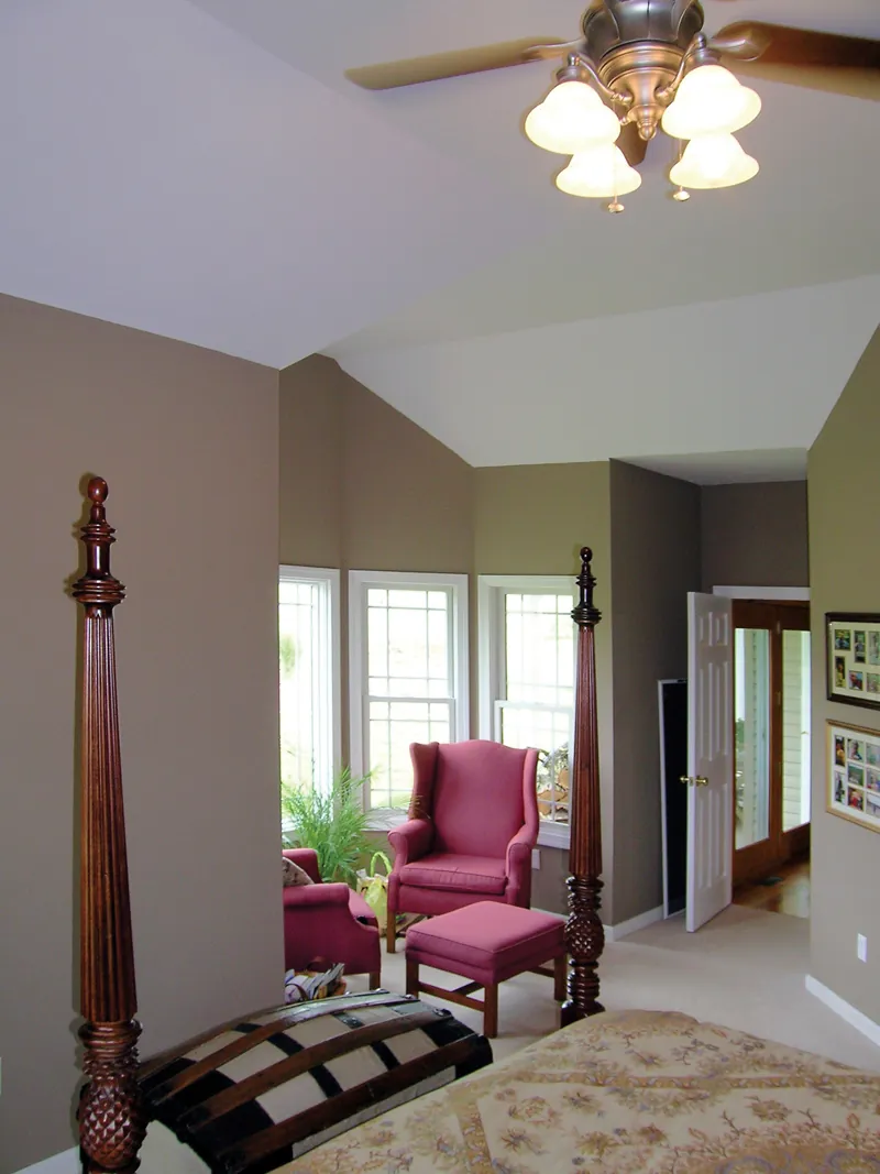 Arts & Crafts House Plan Master Bedroom Photo 01 - Callaway Farm Country Home 016D-0049 - Search House Plans and More