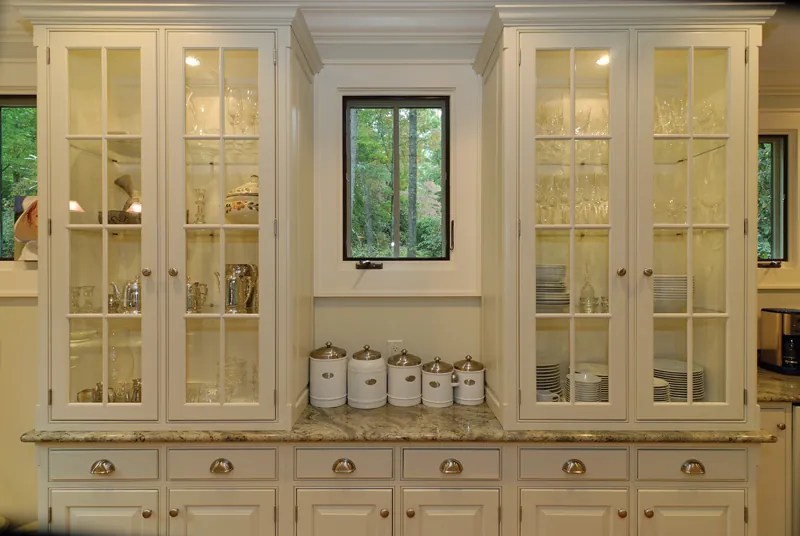 Rustic House Plan Kitchen Photo 05 - Hunnewell Point Rustic Home 082S-0004 - Search House Plans and More